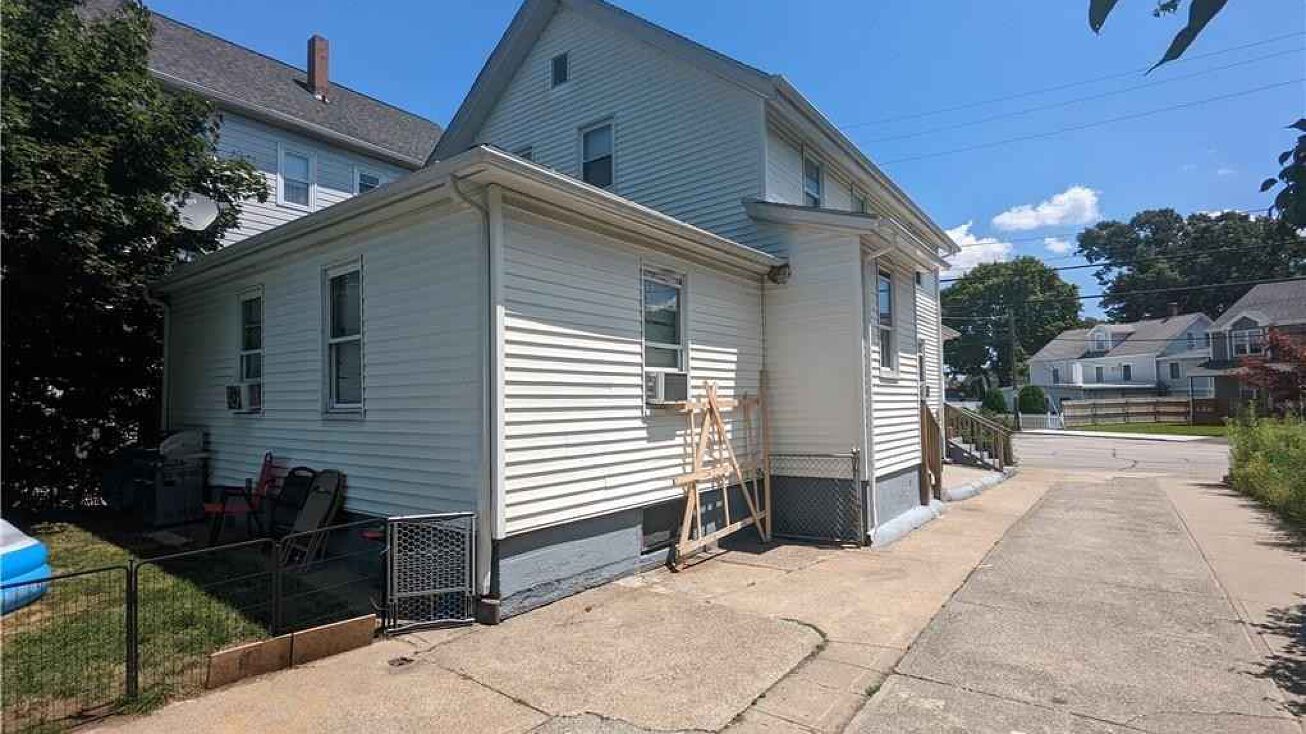 570 Cottage St., Pawtucket, RI 02861
