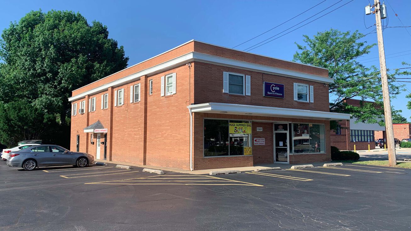 7802 Munson Rd, Mentor, OH 44060 Retail Property for Sale Cycle Shop