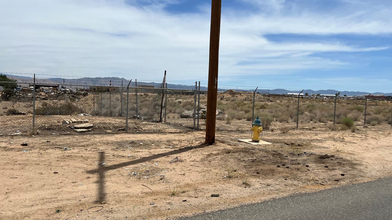 Mesa St, Hesperia, CA 92345