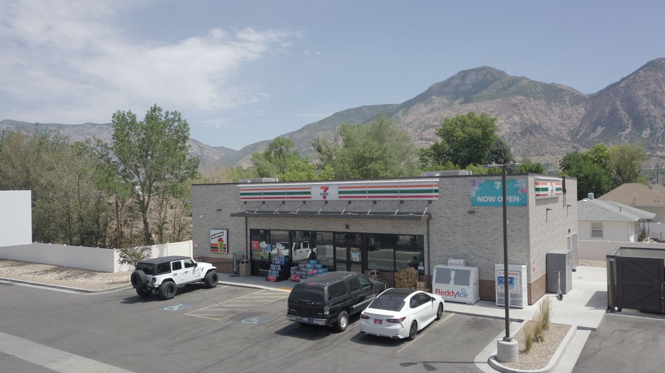 428 N Wall Ave, Harrisville, UT 84404 Retail Property for Sale