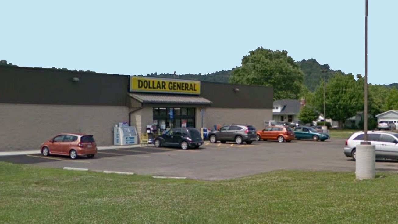 6135 Harding Ave, Portsmouth, OH 45662