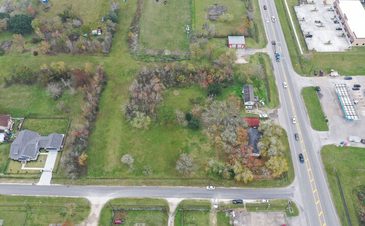 Pictures of Land, Mixed Use, Office, Retail property located at 2901 FM646, Dickinson, TX 77539 for sales - image #1