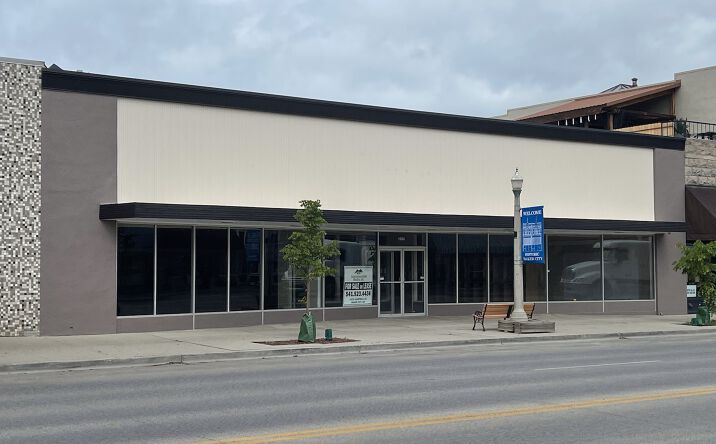 Pictures of Retail, Office property located at 2017 Main St, Baker City, OR 97814 for sales - image #1