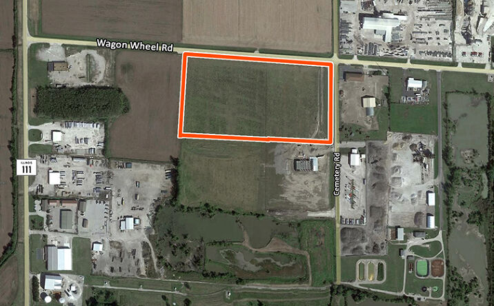 Pictures of Land property located at 4135 Cemetery Rd, Roxana, IL 62084 for sales - image #1