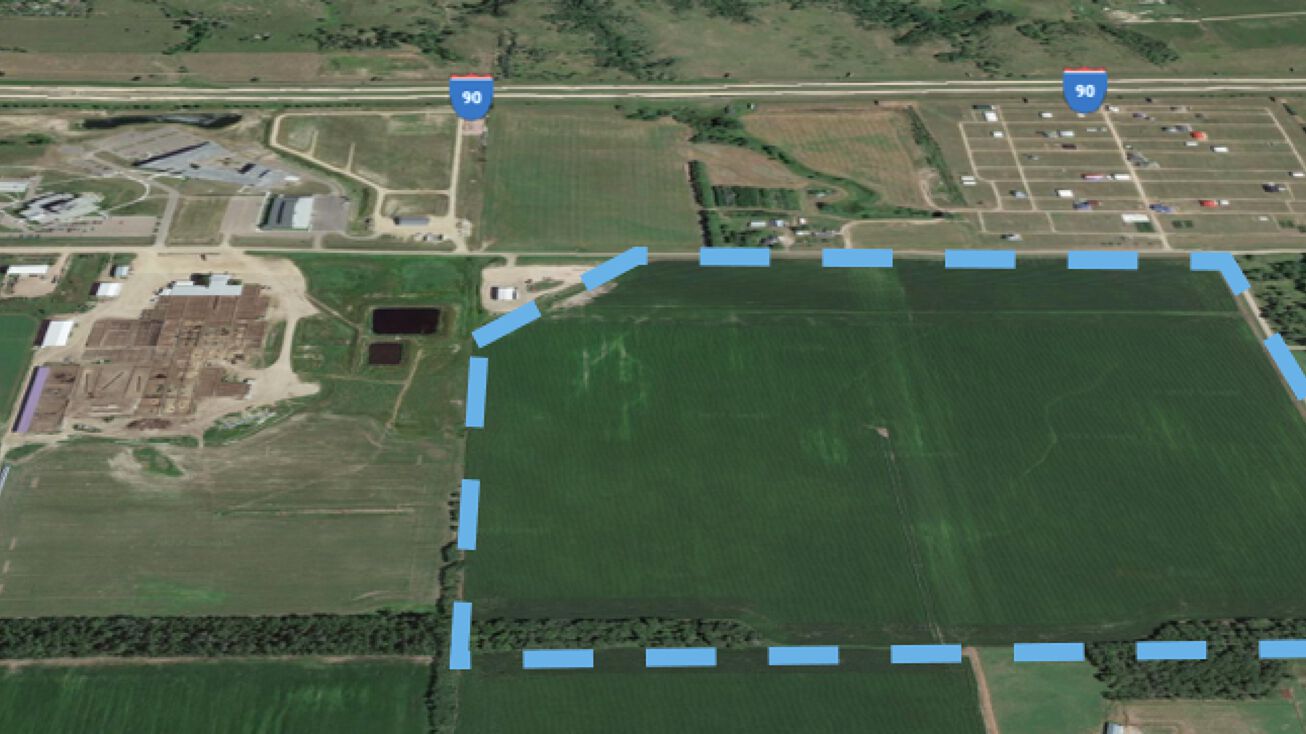 E Spruce St Mitchell SD, Mitchell, SD 57301