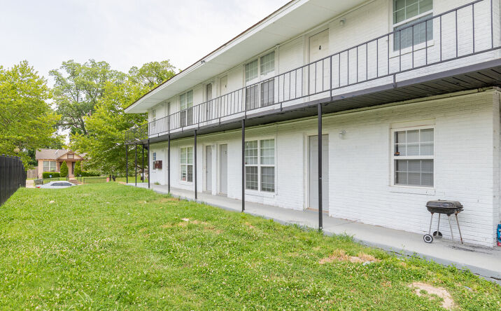 Pictures of Multifamily property located at 712 N 5th St, Memphis, TN 38107 for sales - image #1
