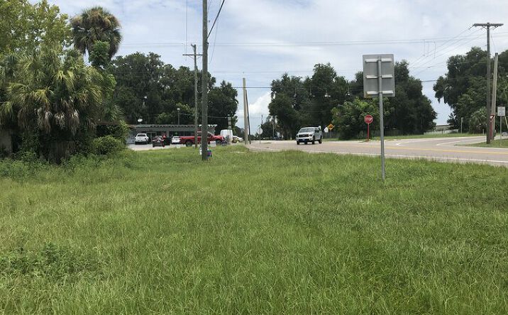 Pictures of Retail, Land property located at 32946 College Ave, San Antonio, FL 33576 for sales - image #1