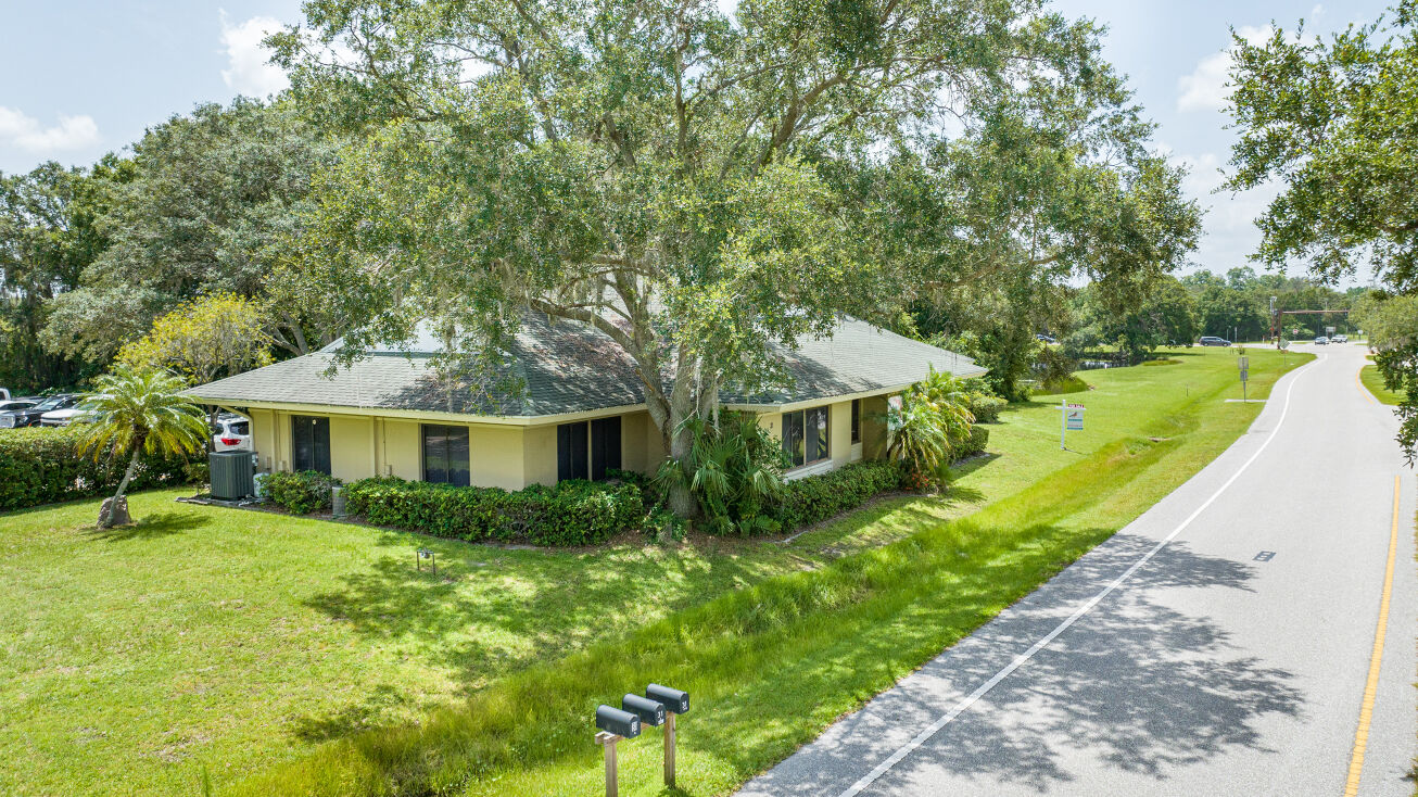 31 Sarasota Center Blvd, Sarasota, FL 34240