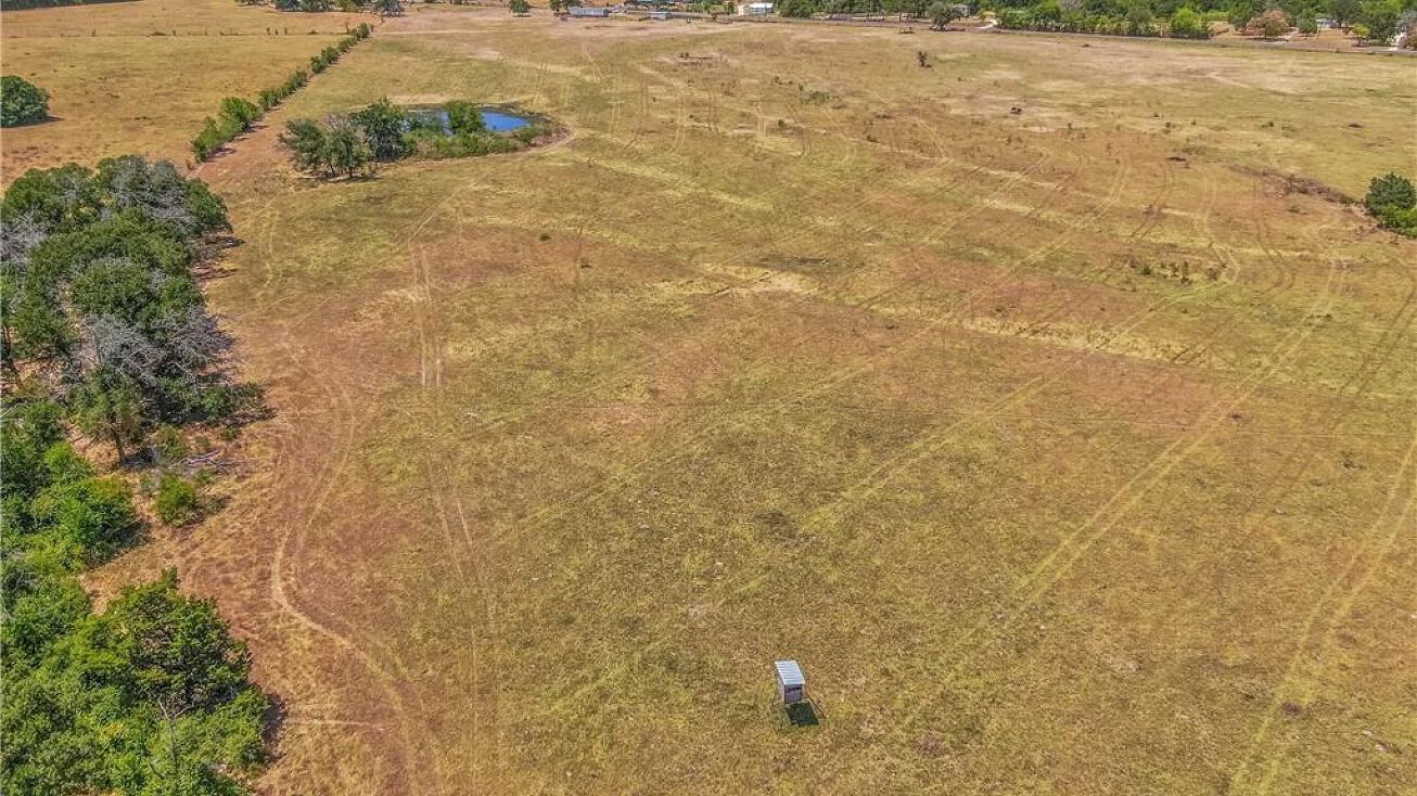 4868 Highway 75 S, Madisonville, TX 77864