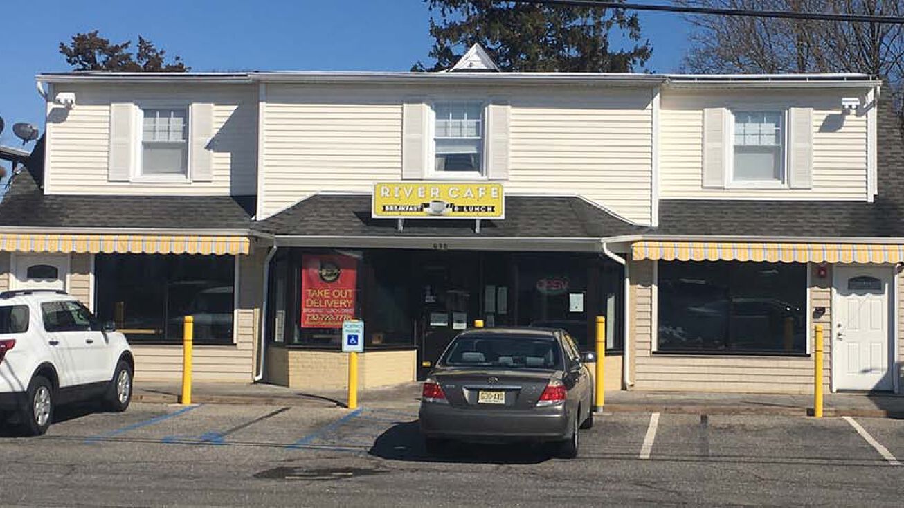 416 Higgins Ave, Brielle, NJ 08730