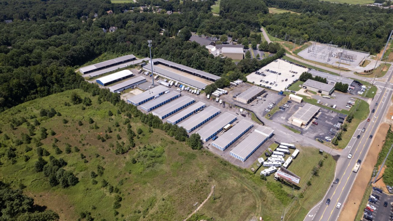 4680 Browns Bridge Rd, Cumming, GA 30041