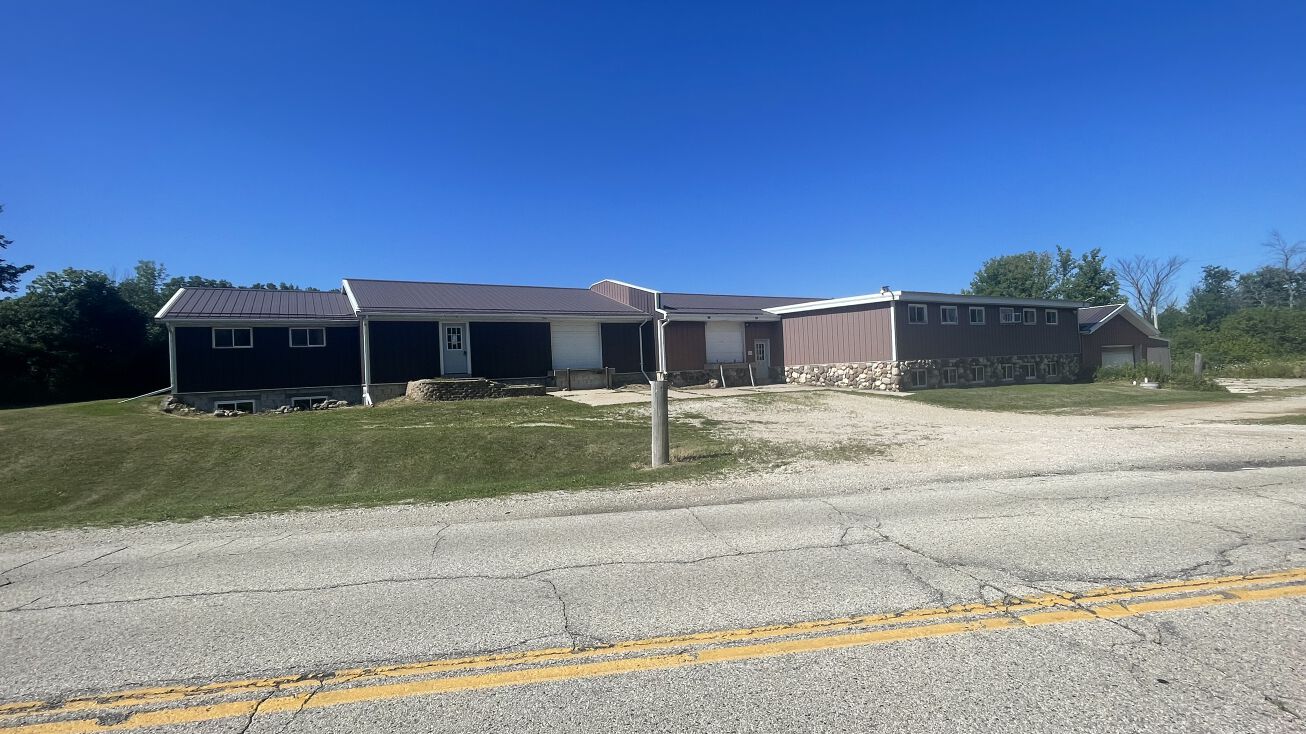 S106W16440 Muskego Dam Dr, Muskego, WI 53150 Industrial Property for