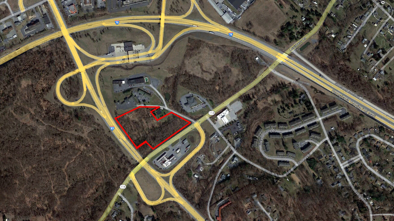 355 Lewisberry Rd, New Cumberland, PA 17070