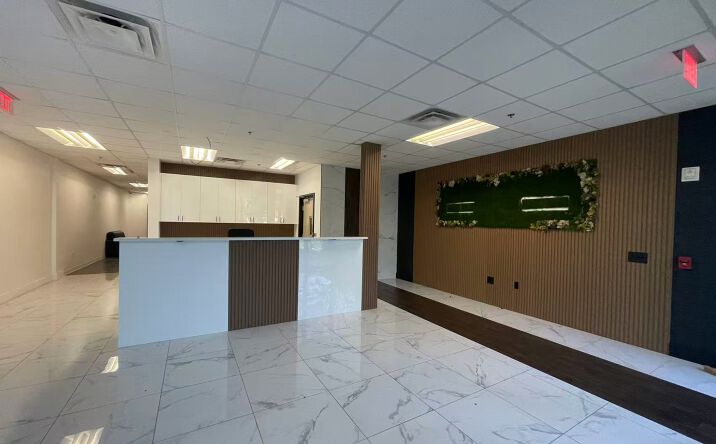 Pictures of Industrial, Mixed Use, Office, Retail, Special Purpose property located at 7075 Kingspointe Pkwy Unit 9, Orlando, FL 32819 for sales - image #1