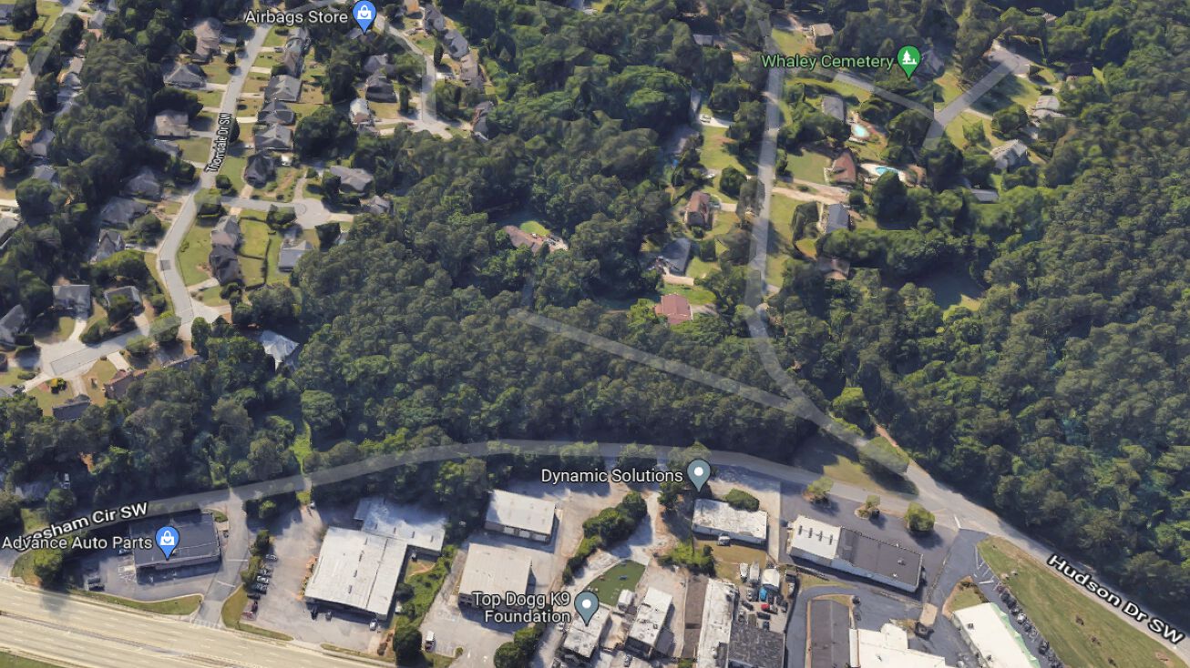 4504 Whaley Rd SW, Lilburn, GA 30047