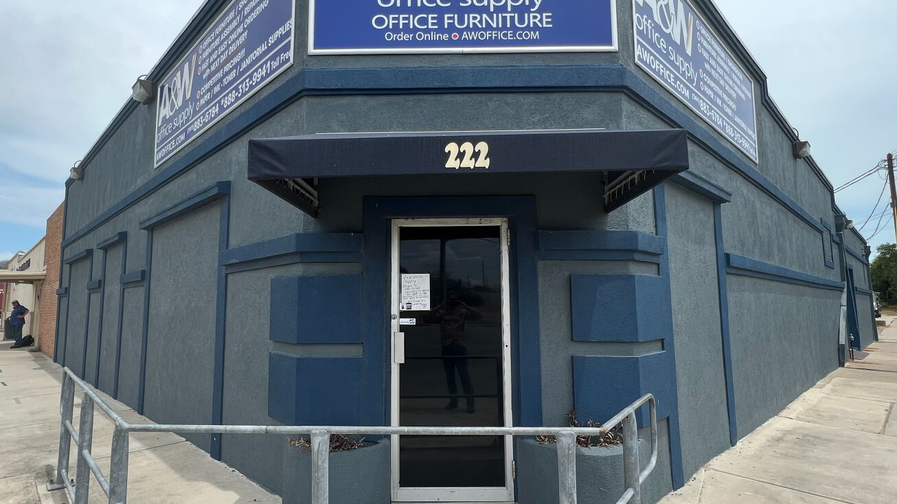 222 S Staples St, Corpus Christi, TX 78401