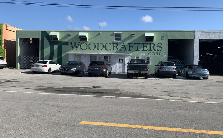 Pictures of Industrial property located at 1677 W 31st Pl, Hialeah, FL 33012 for sales - image #1