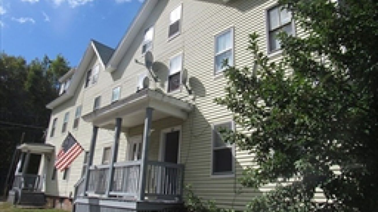 179 180 Princeton St, Holden, MA 01522