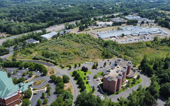 Pictures of Land property located at 300 Corporate Dr, Windsor, CT 06095 for sales - image #1