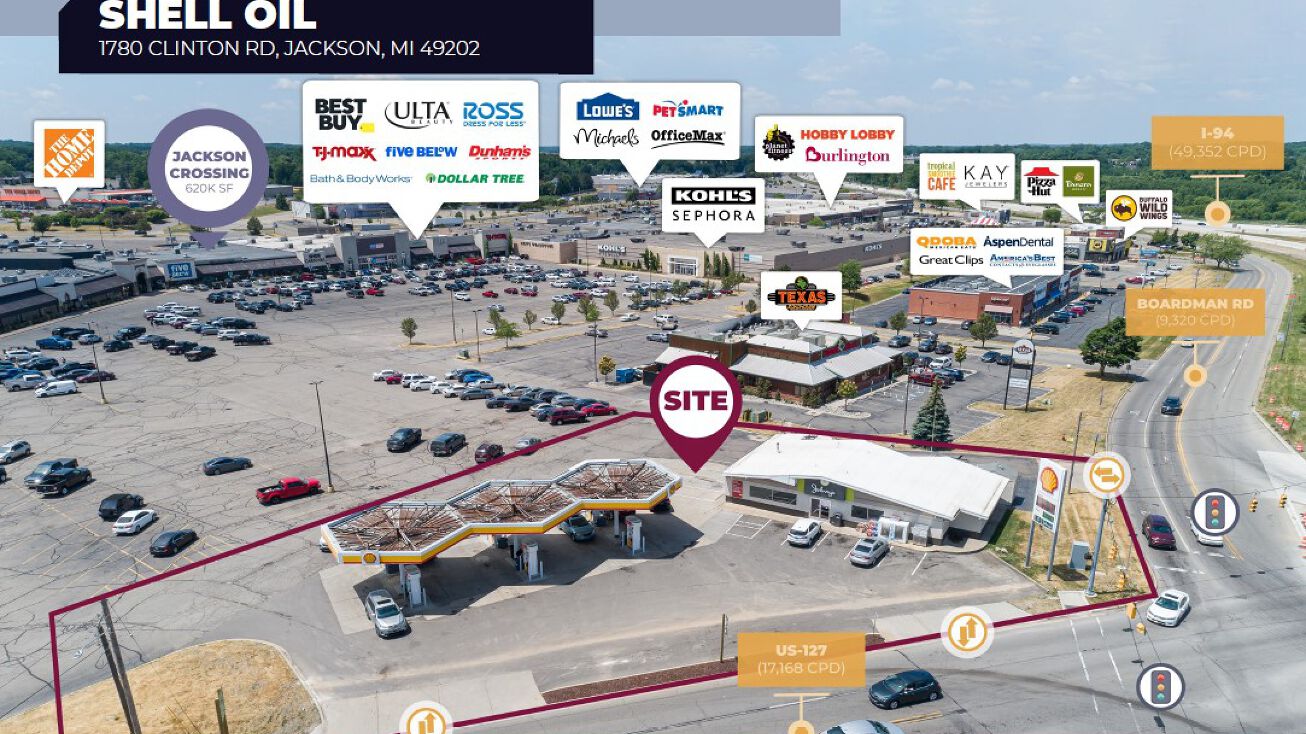 1780 Clinton Rd, Jackson, MI 49202