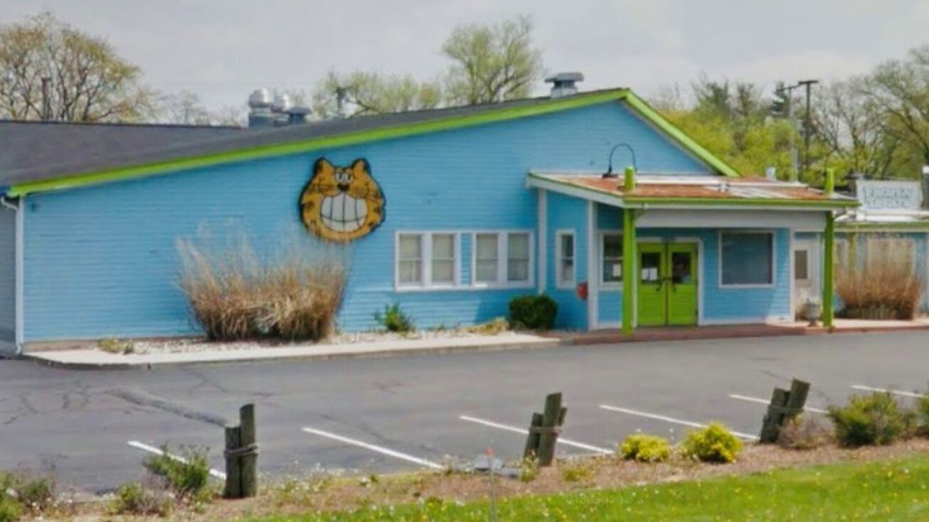 5820 Coldwater Rd, Fort Wayne, IN 46825