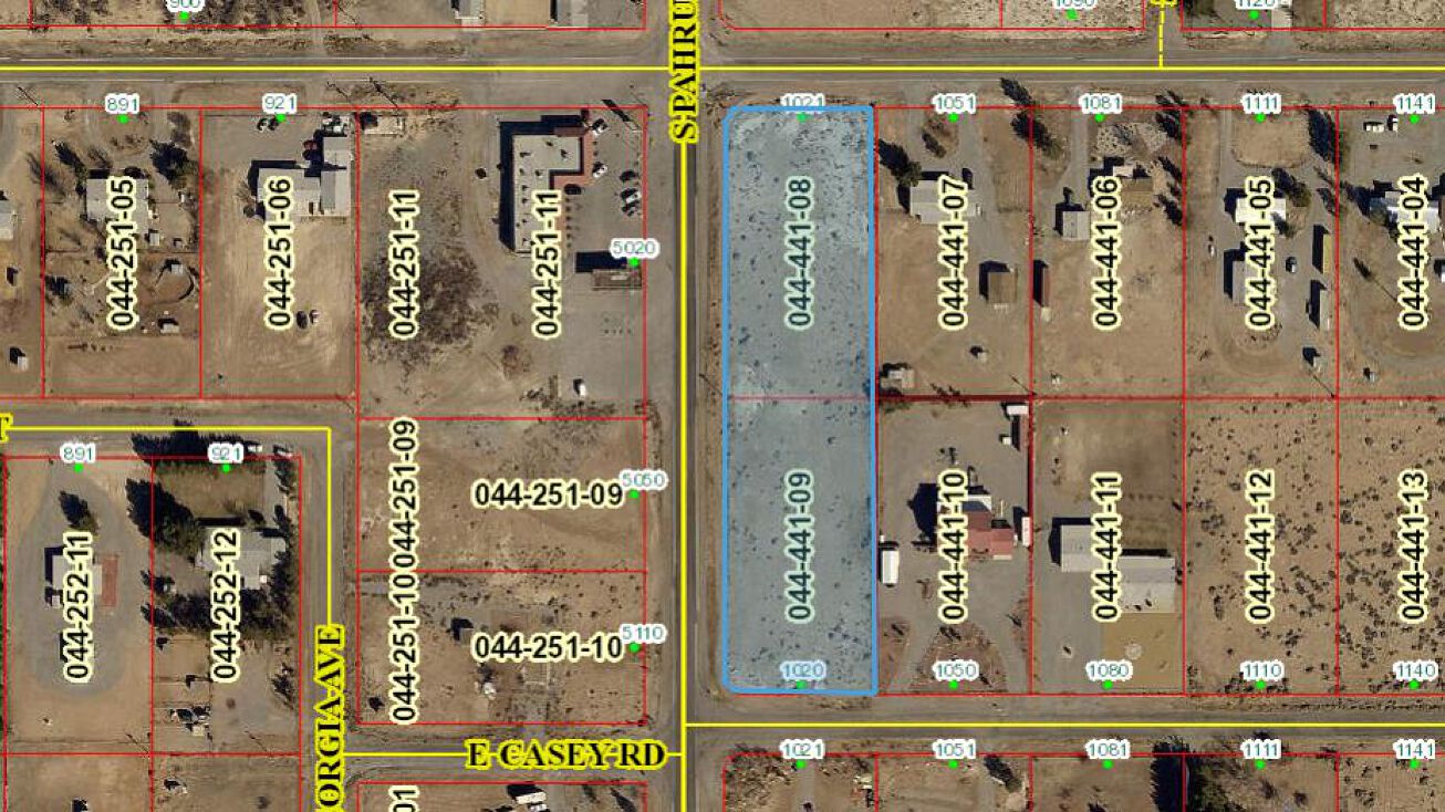 1021 E Manse Rd, Pahrump, NV 89048