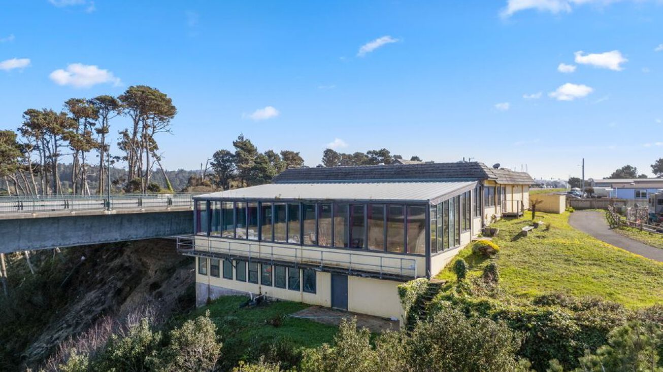 1011 S Main St, Fort Bragg, CA 95437