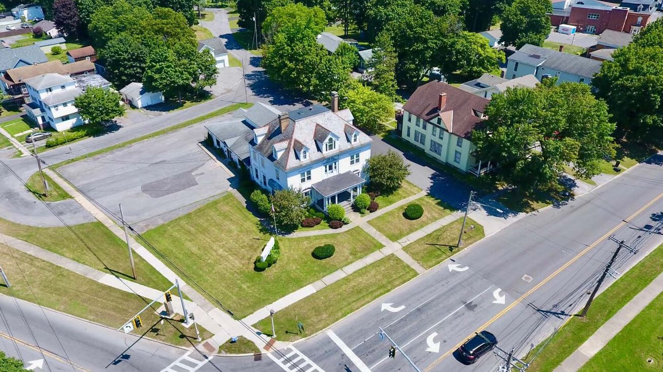 100 Main St, Whitesboro, NY 13492