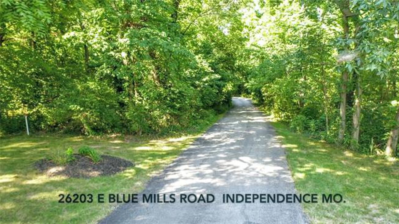 26203 Blue Mills Road, Independence, MO 64058 Special Purpose