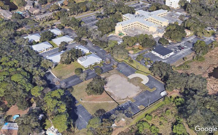 Pictures of Office property located at 5901-5967 Webb Rd, Town 'n' Country, FL 33615 for sales - image #1