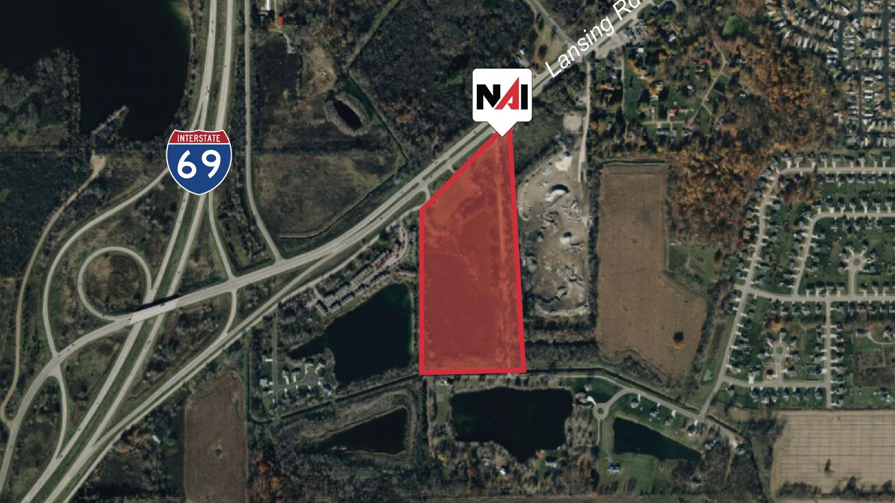 6482 Lansing Rd, Charlotte, MI 48813