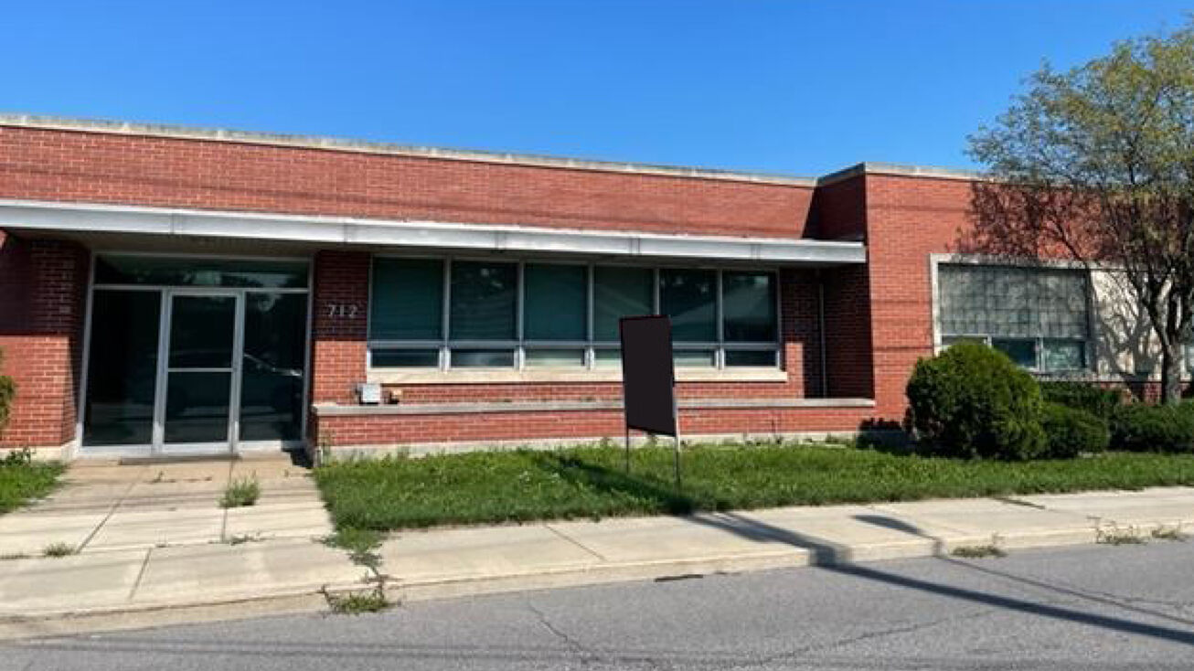 712 S Logan Street, Mishawaka, IN 46544