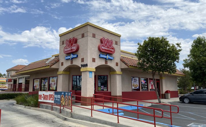 Pictures of Retail property located at 7460 Mission Grove Pkwy S, Riverside, CA 92508 for sales - image #1
