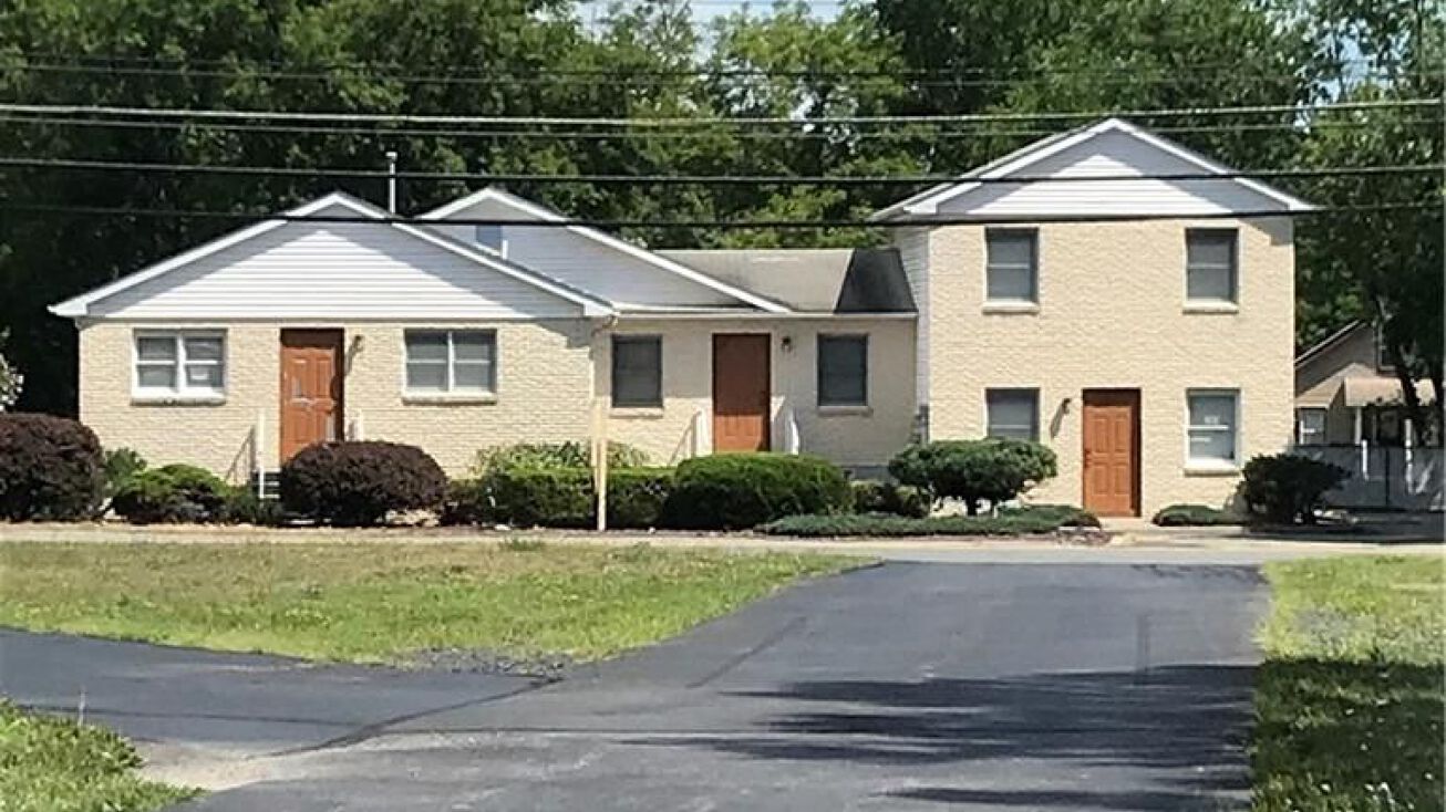 389 E Main St, Middletown, NY 10940