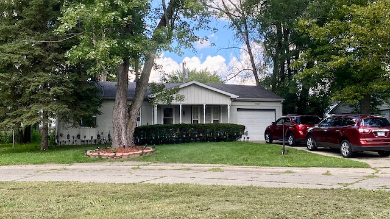 2416 Tamarack Pl, Anderson, IN 46011