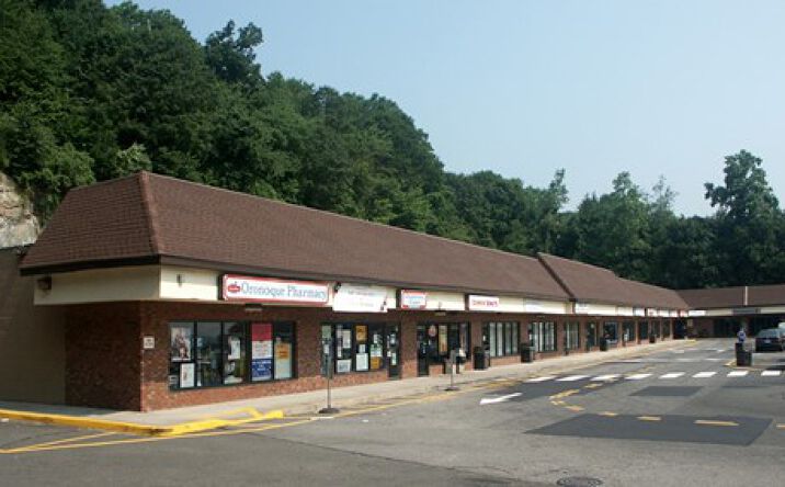 Pictures of Retail property located at 7365 Main St, Stratford, CT 06614 for sales - image #1