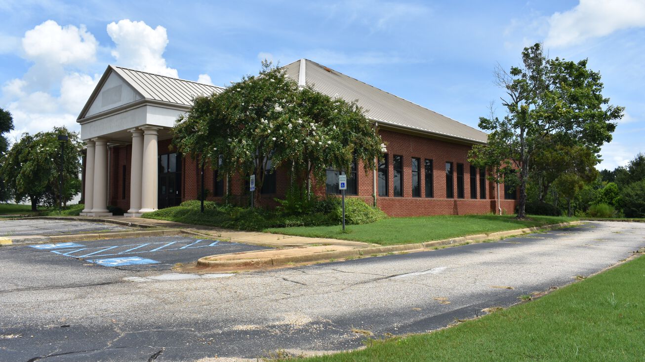 3390 AL14, Millbrook, AL 36054