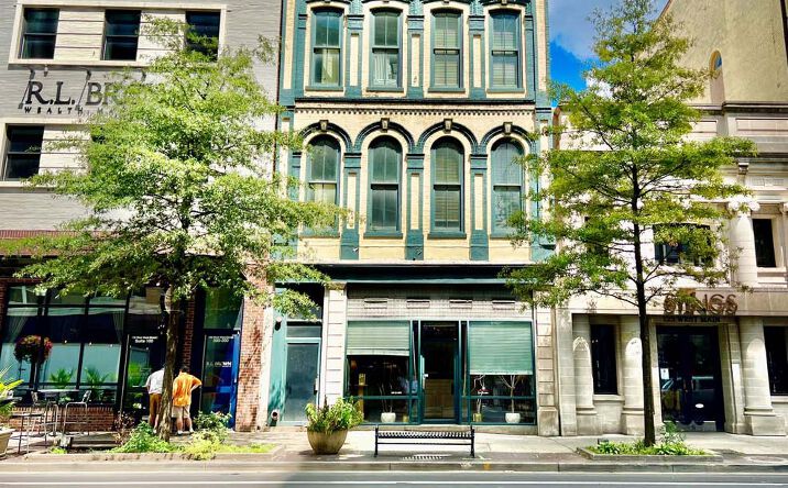 Pictures of Office property located at 127-129 West Main St, Lexington, KY 40507 for comps - image #1