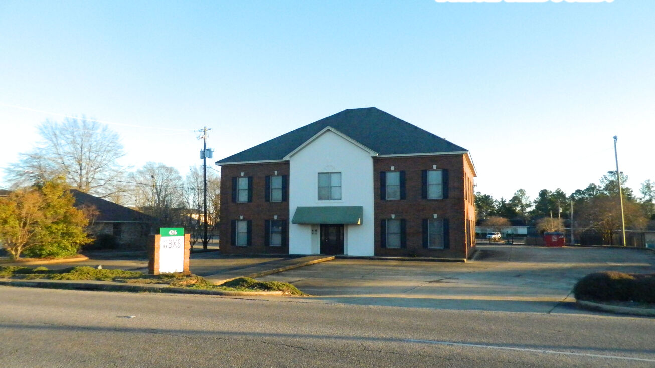 4216 Carmichael Rd, Montgomery, AL 36106