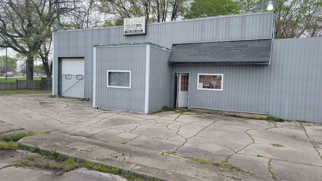 1930 IN32, Union City, IN 47390