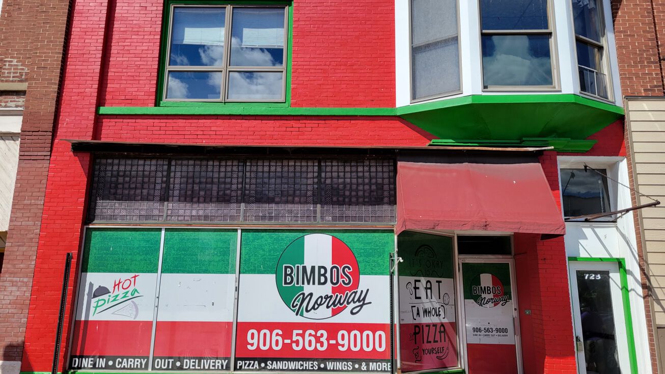 721 Main St, Norway, MI 49870