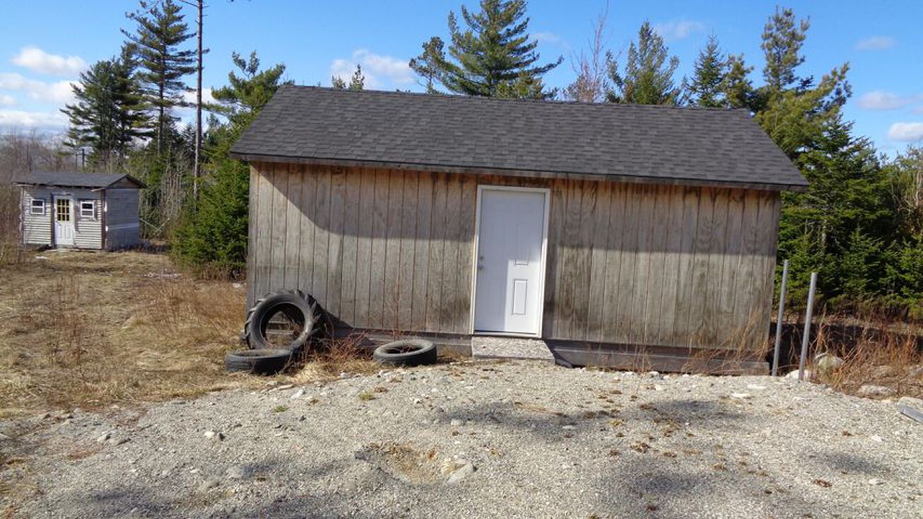 323 Moore Rd, Ellsworth, ME 04605