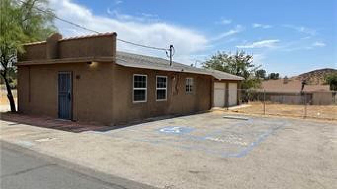 23971 Newport Road, MENIFEE, CA 92587