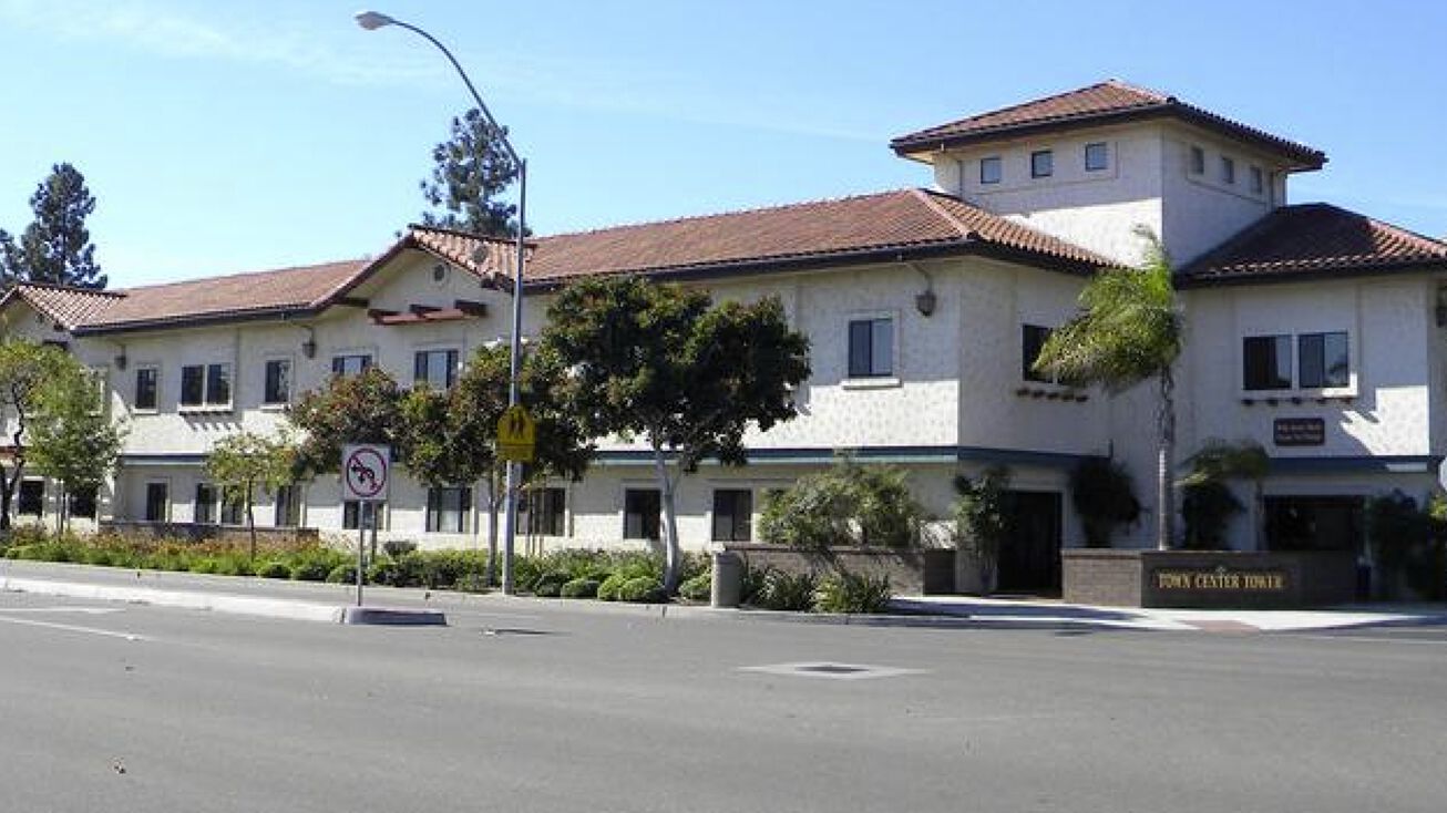 201 S Miller St, Santa Maria, CA 93454