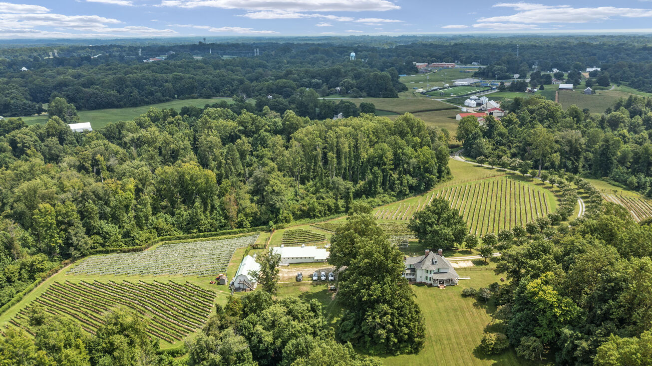 195 Harwood Rd, Harwood, MD 20776