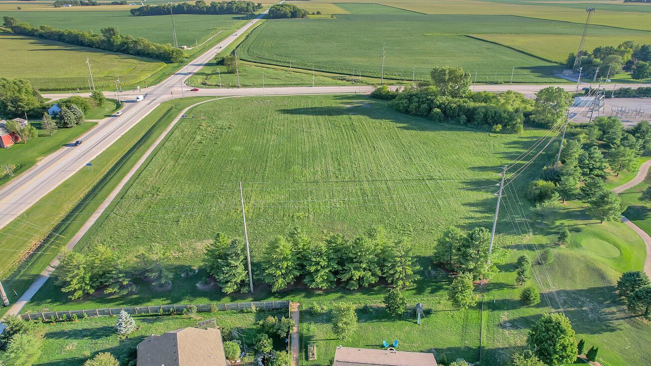 2601 S High Cross Rd, Urbana, IL 61802