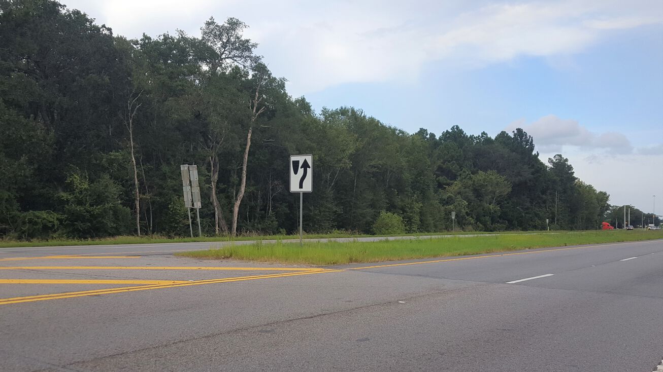 3078 Hwy 17, Brunswick, GA 31523