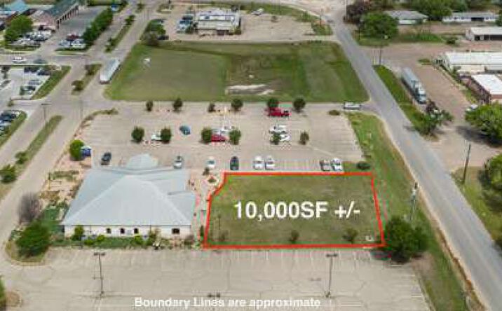Pictures of Land property located at 221 Jewell Dr Pad Site, Woodway, TX 76712 for sales - image #1