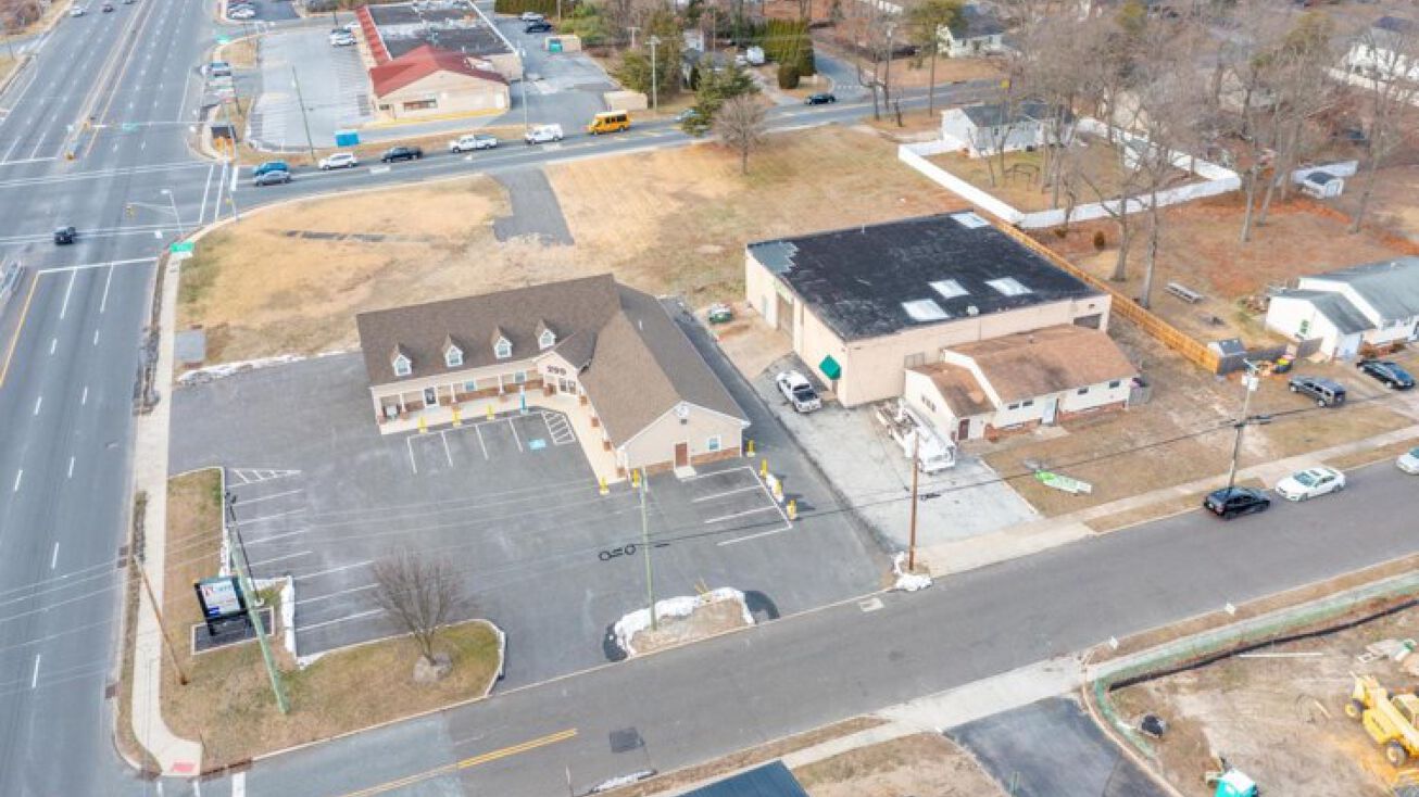 201 NJ73, Berlin Township, NJ 08091