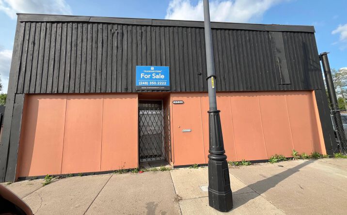Pictures of Retail property located at 16520 Grand River Ave, Detroit, MI 48227 for sales - image #1